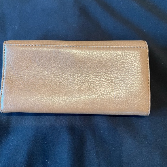 Marc by Marc Jacobs Light Brown Wallet - Picture 2 of 7
